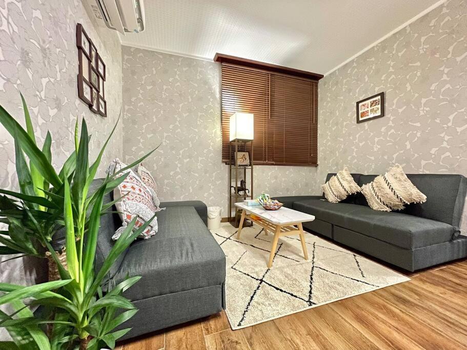Appartement 新規リフォーム戸建/バス徒歩1分/子供遊びスペース/ネットtv à Tōkyō Extérieur photo