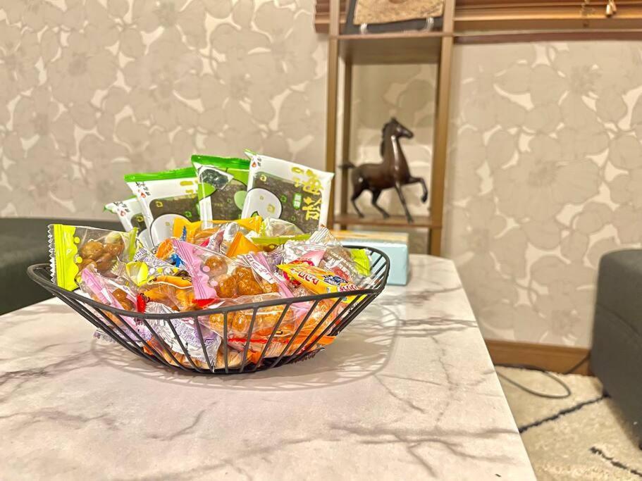 Appartement 新規リフォーム戸建/バス徒歩1分/子供遊びスペース/ネットtv à Tōkyō Extérieur photo